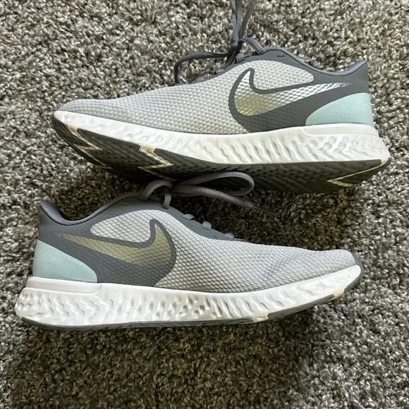 Nike Revolution Running Sneakers, women’s size 7.5 bundle - Picture 7 of 13